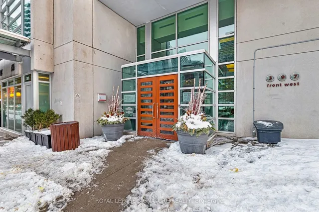 Additional image 35 of 397 Front St Unit 3710