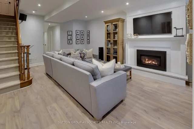 Additional image 30 of 57 Helena Ave