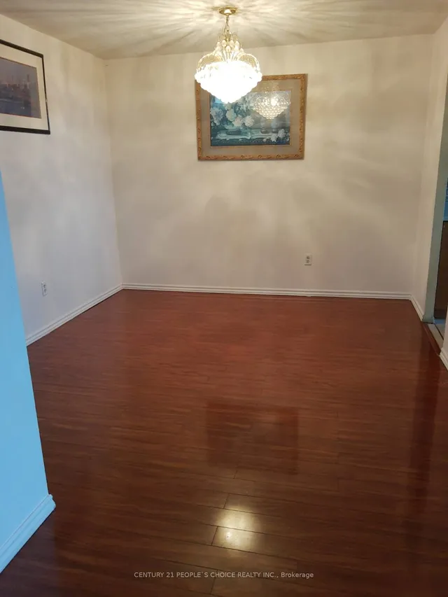 Additional image 28 of 15 Kensington Rd Unit 1405