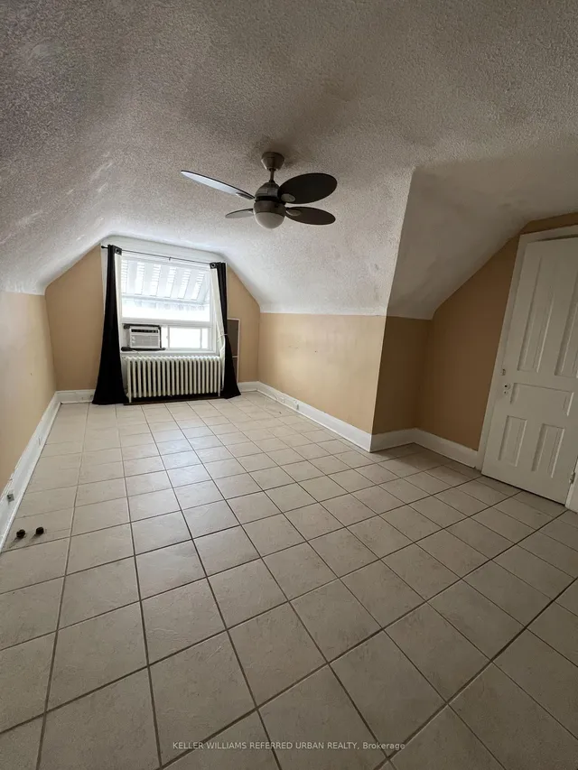 Additional image 13 of 225 Rosemount Ave