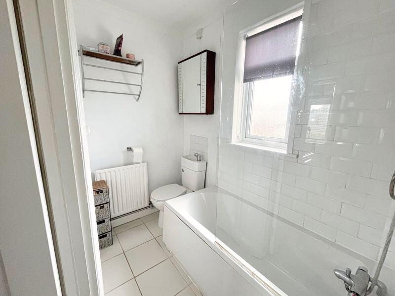 Additional image 15 of 28 Stallcourt Avenue, Llantwit Major, The Vale of Glamorgan CF61 1TE