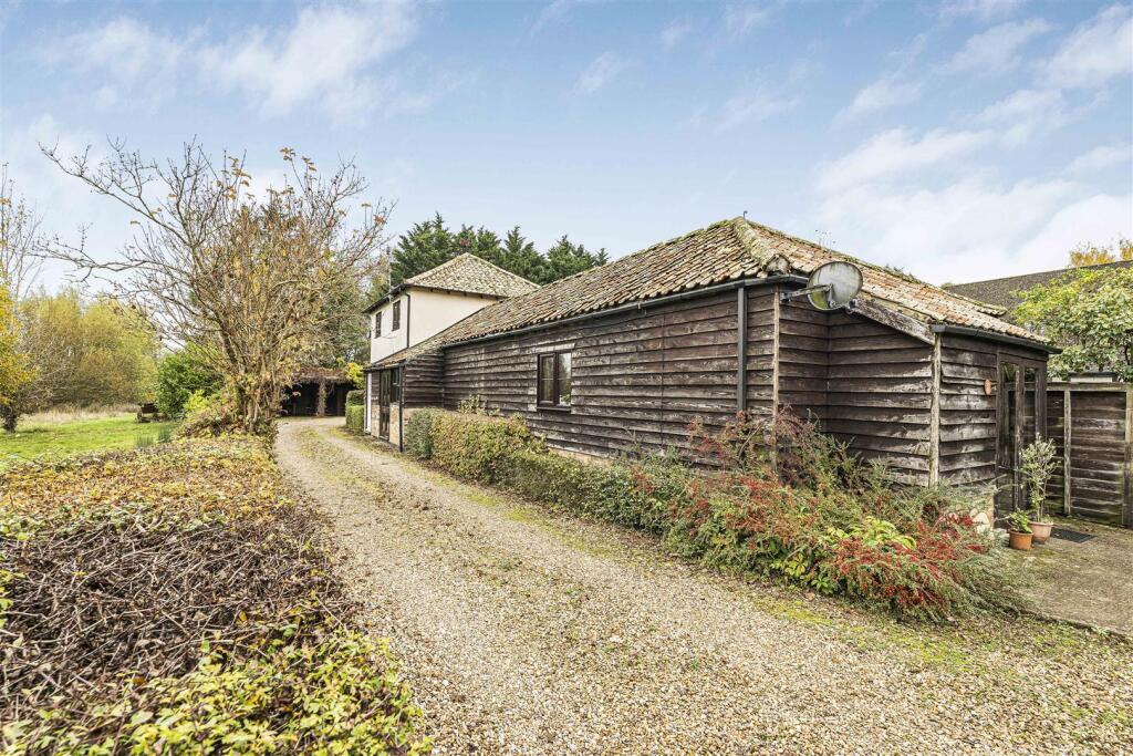 Additional image 34 of The Avenue, Madingley