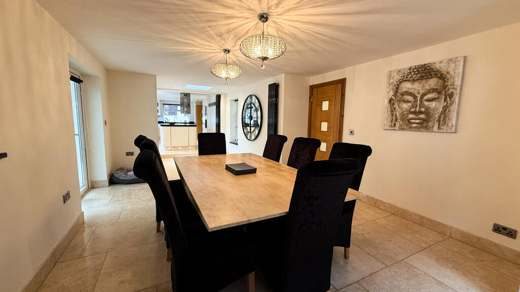 Additional image 20 of Orchard House, Pentwyn Road, Treharris, CF46 5BT