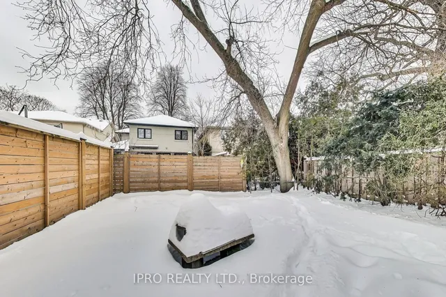 Additional image 32 of 34 Allanbrooke Dr