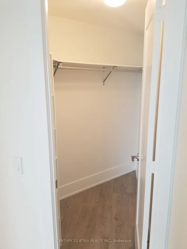 Additional image 6 of 1 Edgewater Dr Unit 505