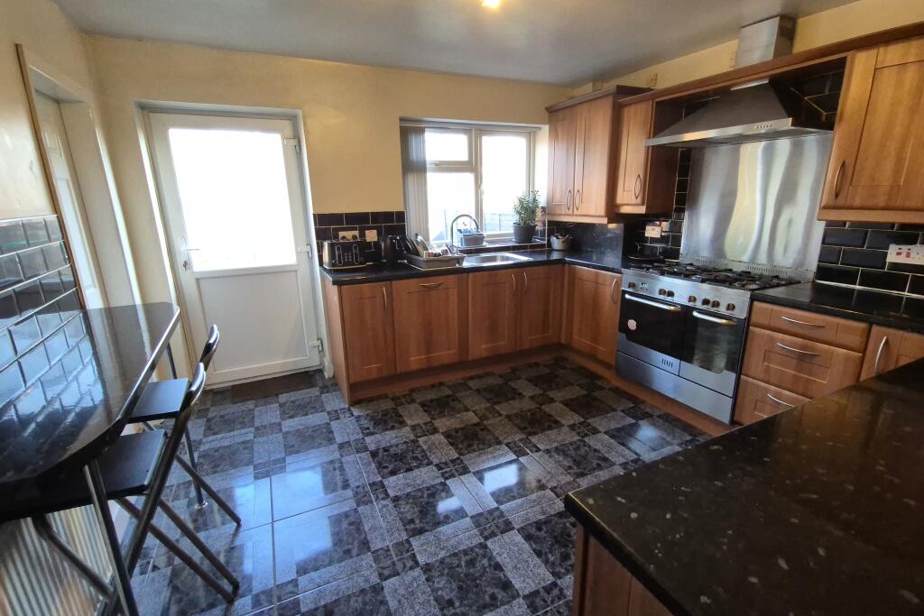 Additional image 8 of Hugh Road, Smethwick, B67