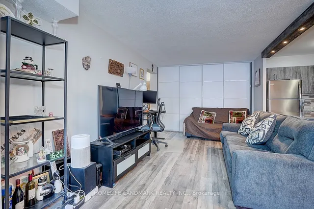 Additional image 11 of 350 Seneca Hill Dr Unit 201