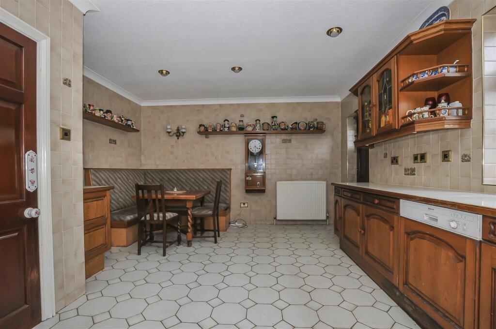 Additional image 5 of Old Watford Road, Bricket Wood, St. Albans