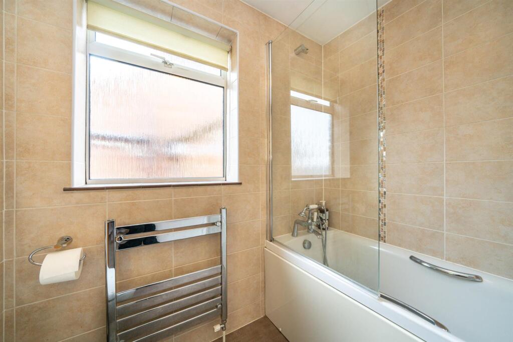 Additional image 25 of Langley Crescent, St. Albans