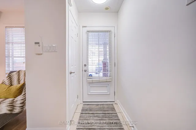 Additional image 6 of 30 Mendelssohn St Unit 15