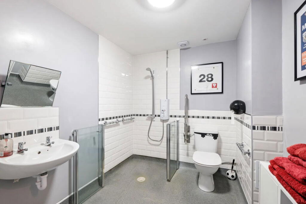 Additional image 5 of Wildmoor Lane, Catshill, Bromsgrove, B61 0NT