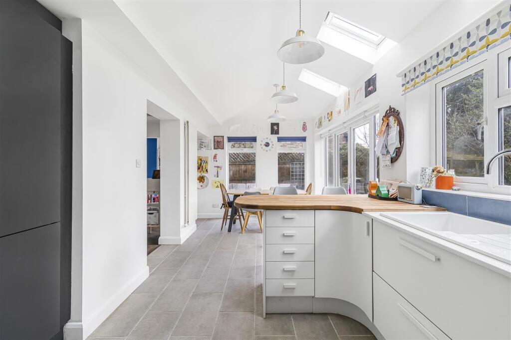 Additional image 6 of Beaumont Crescent, Cambridge