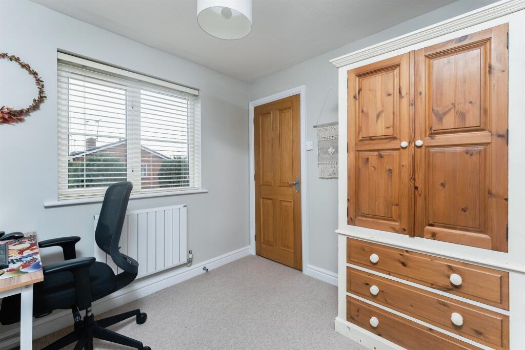 Additional image 18 of Vernon Close, Saughall, Chester