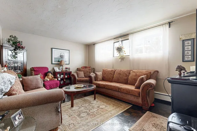 Additional image 9 of 15 Muskoka Ave