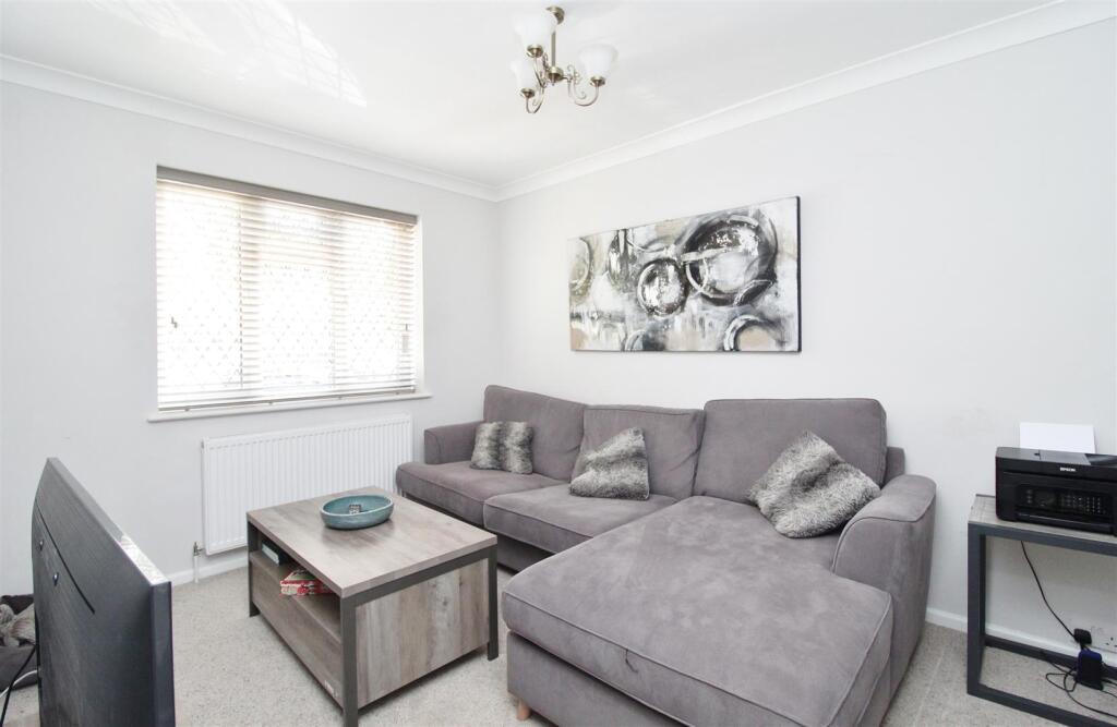 Additional image 4 of Bradmore Way, Brookmans Park
