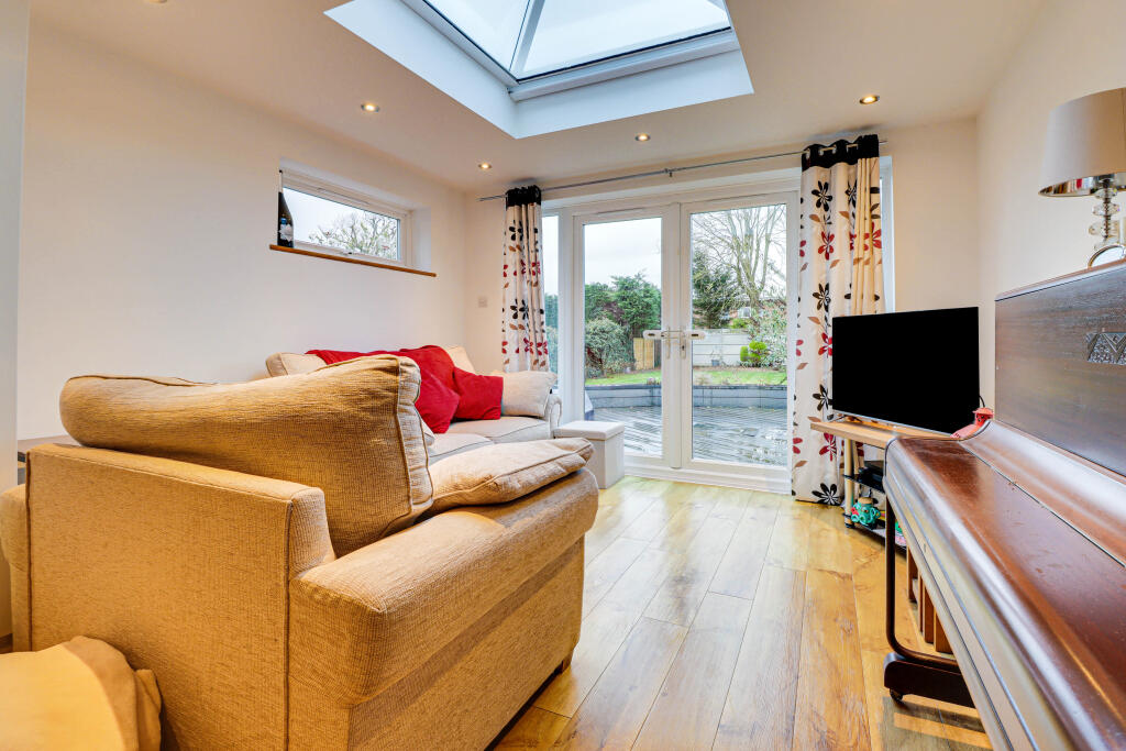 Additional image 7 of West Riding, Bricket Wood, AL2