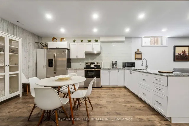 Additional image 24 of 218 Bellagio Ave