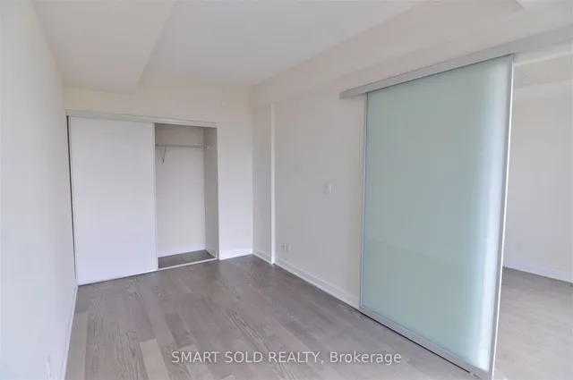 Additional image 3 of 17 Dundonald St Unit 1306