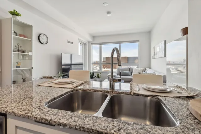 Additional image 15 of 1050 Main St Unit 324