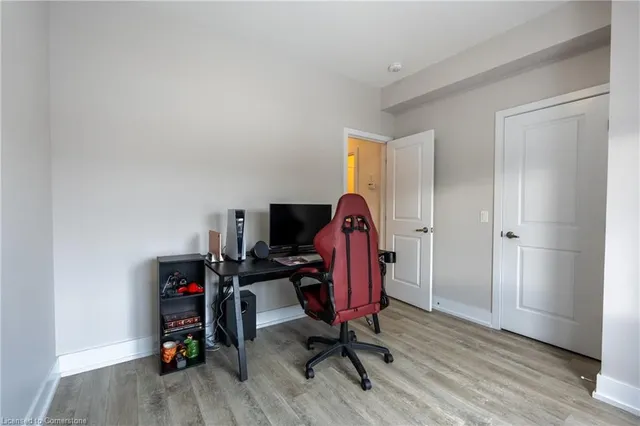 Additional image 24 of 115 Shoreview Pl Unit 10