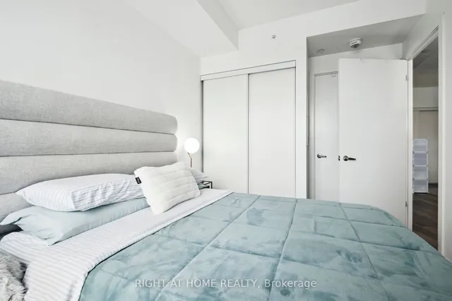 Additional image 30 of 5230 Dundas St Unit A629