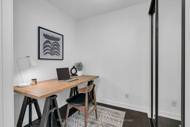 Additional image 18 of 81 Navy Wharf Crt Unit 1212