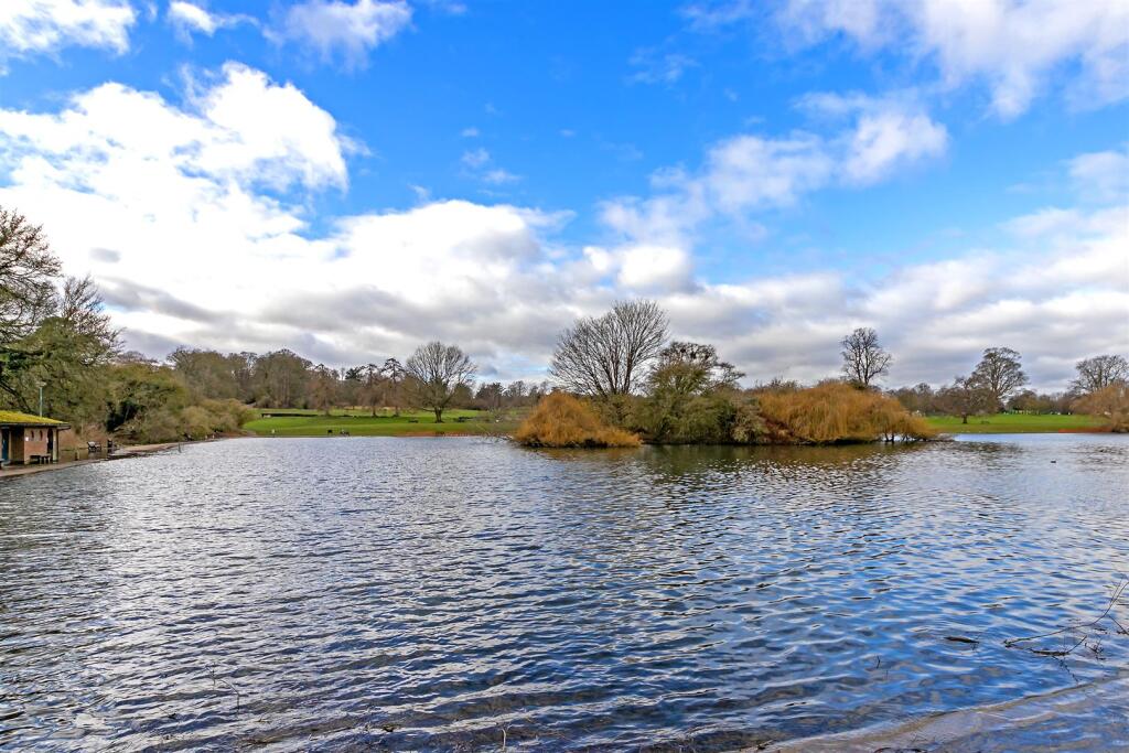 Additional image 11 of The Oaks, St. Albans
