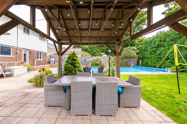 Additional image 30 of 344 Camelot Crt