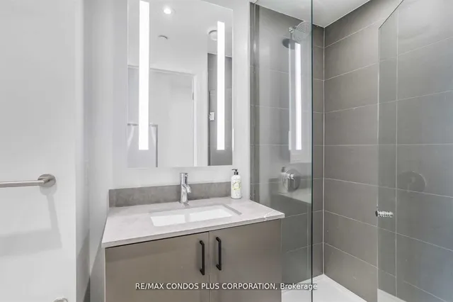 Additional image 8 of 135 East Liberty St Unit 1402