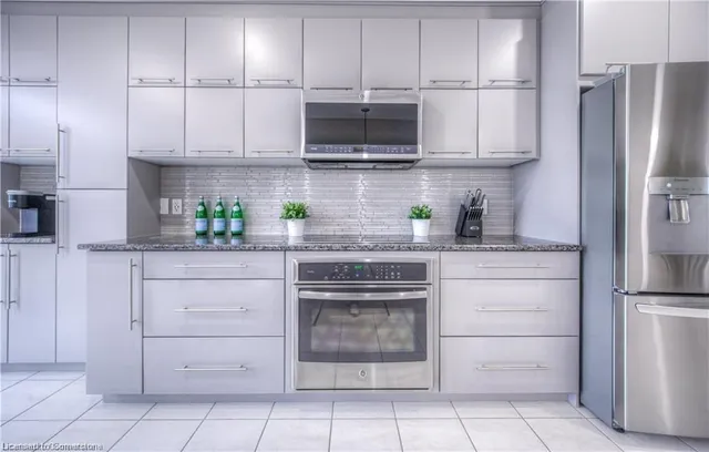 Additional image 22 of 38 Mistywood St