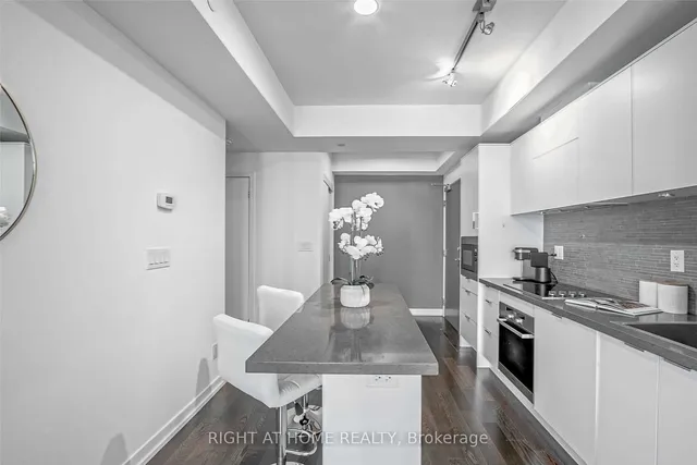 Additional image 4 of 21 Widmer St Unit 3007