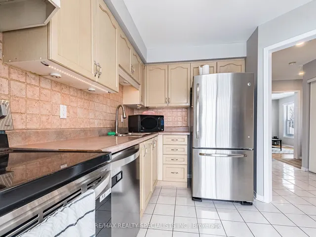 Additional image 23 of 24 Brisbane Crt Unit 27