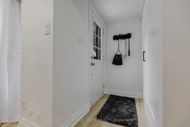 Additional image 21 of 16 Laidlaw St Unit 909
