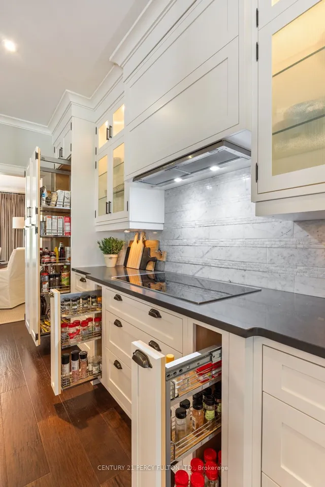 Additional image 19 of 990 John Watt Blvd