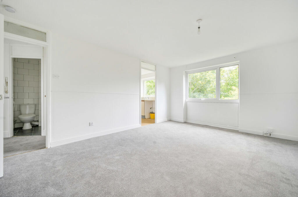 Additional image 4 of Ross Close, Saffron Walden, Essex, CB11