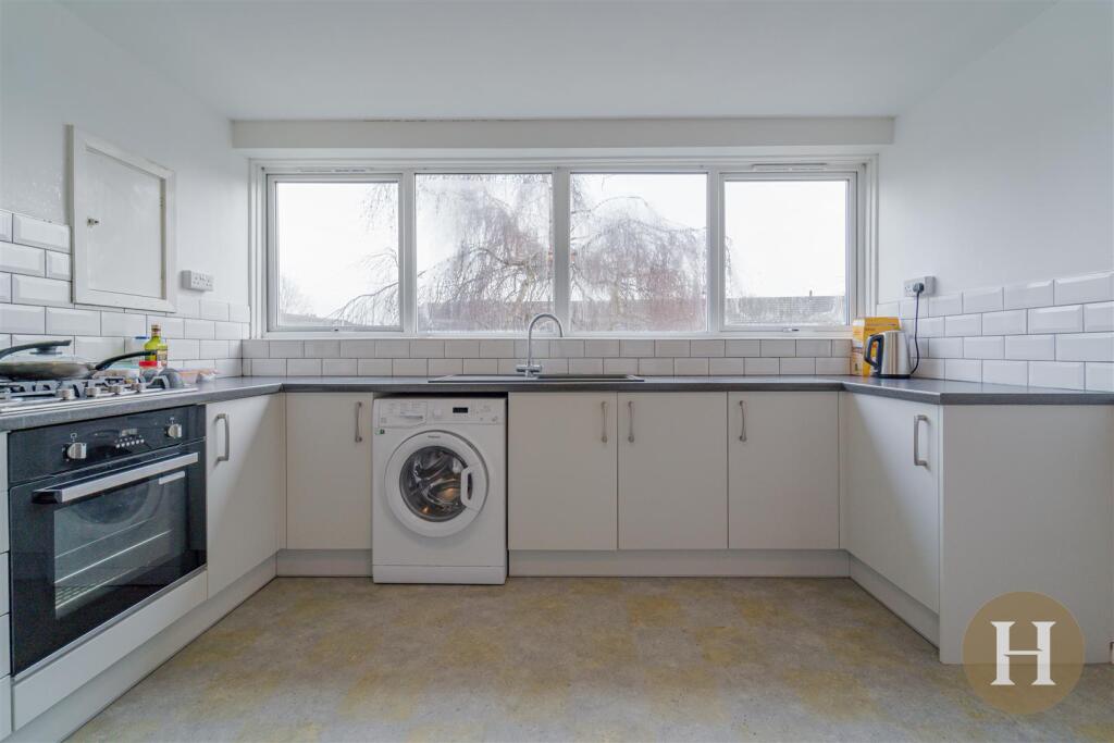 Additional image 8 of Cedarhurst, Quinton, Birmingham, B32