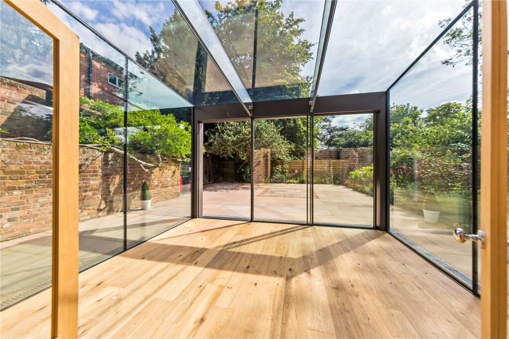 Additional image 8 of Fishpool Street, St. Albans, AL3