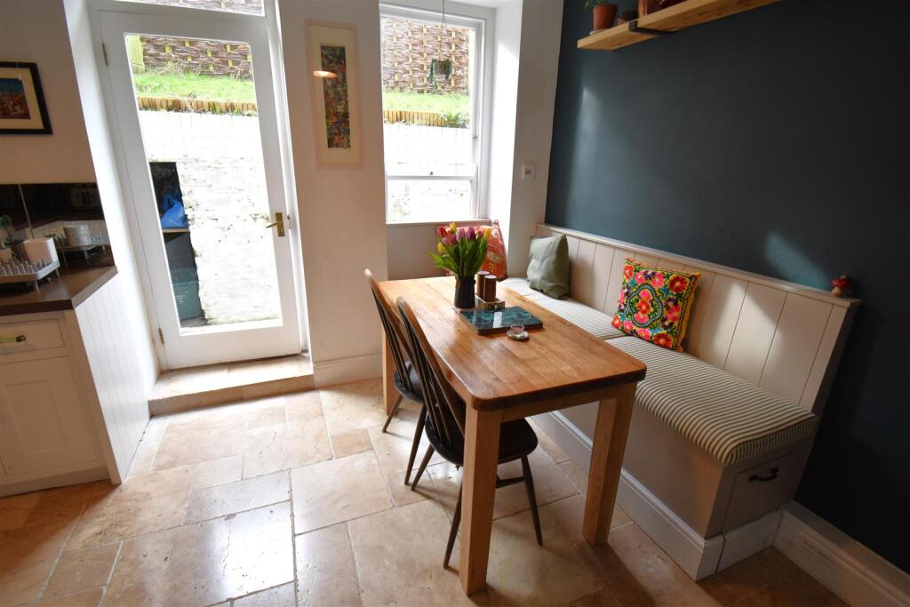 Additional image 7 of Superb Garden Apartment Beaconsfield Road, Clifton, Bristol