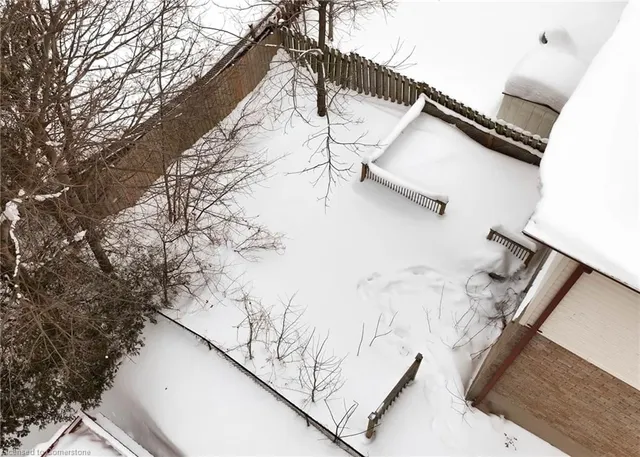 Additional image 18 of 384 Westwood Dr