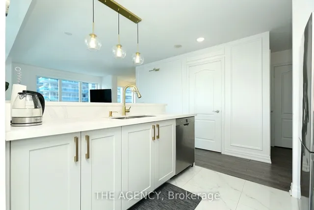 Additional image 17 of 2121 Lake Shore Blvd Unit 712