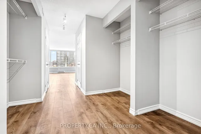 Additional image 21 of 130 Carlton St Unit 1106