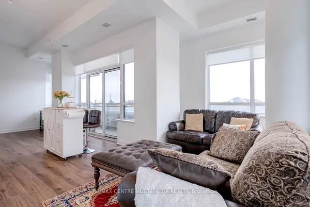 Additional image 19 of 395 Dundas St Unit 217