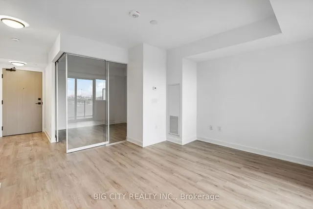 Additional image 5 of 36 Zorra St Unit 407