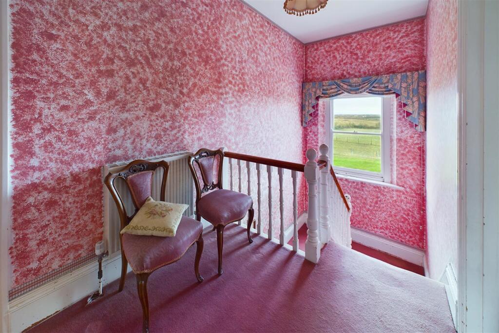 Additional image 21 of DETACHED | UPDATING | BADGWORTH