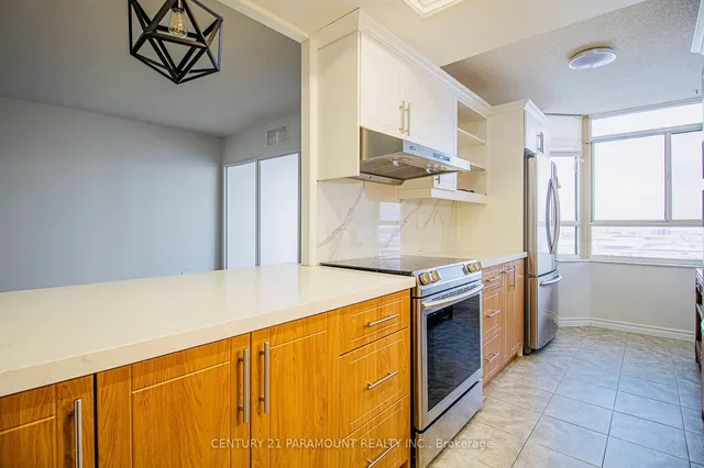 Additional image 9 of 100 County Court Blvd Unit 1802