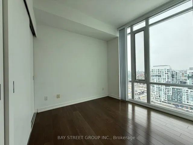 Additional image 18 of 170 Fort York Blvd Unit 2003