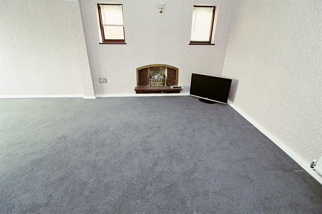 Additional image 18 of Blandford Avenue, Castle Bromwich