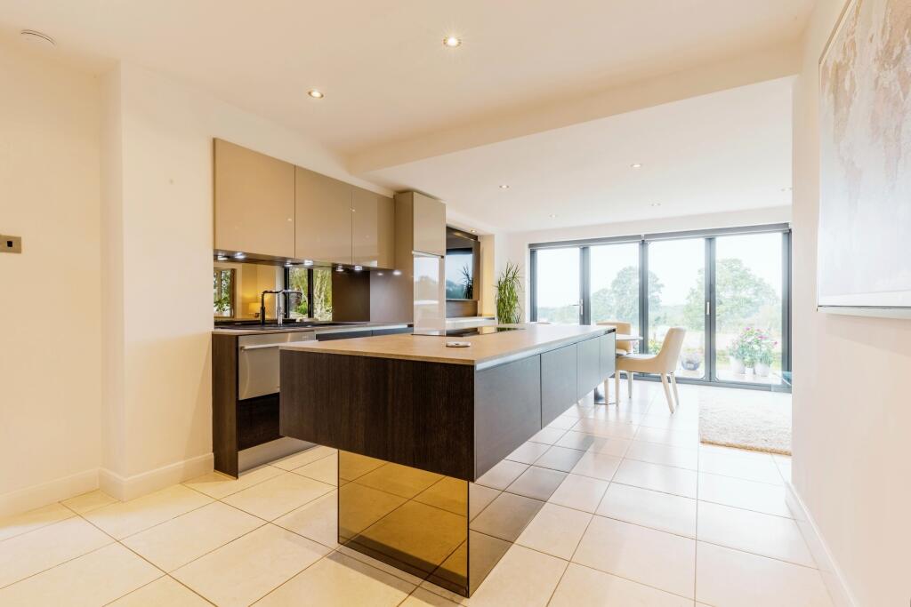 Additional image 4 of Higher Commons Lane, Blackburn, BB2