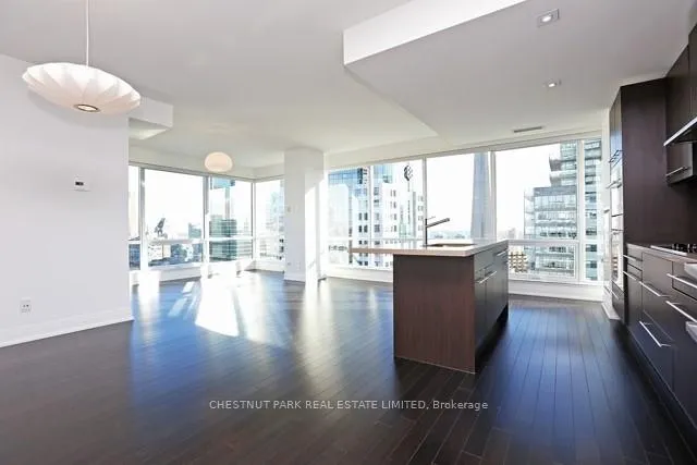 Additional image 4 of 80 John St Unit 2812