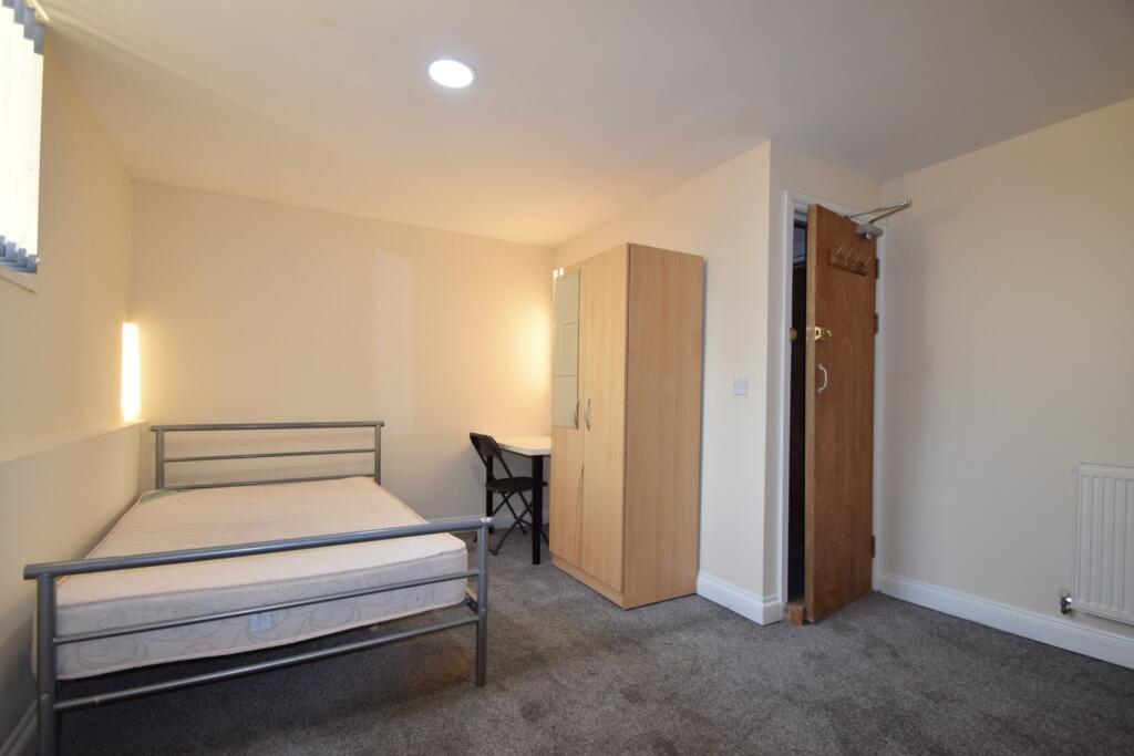 Additional image 8 of Woodville Road, Cathays, CF24